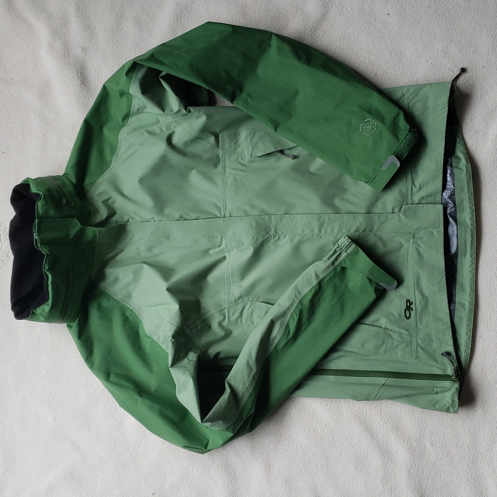 Outdoor Research Women's  Jacket S green excellent condition